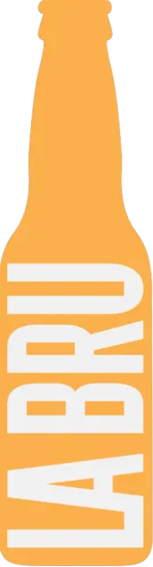 cerveza de color amarillo